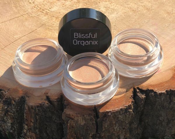 Natural Luminizer Summer Glow