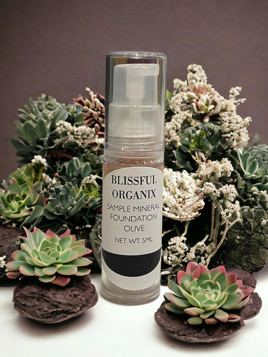 BLISSFUL ORGANIX SAMPLE FOUNDATION 5 ML 35 PUMP CONTAINER